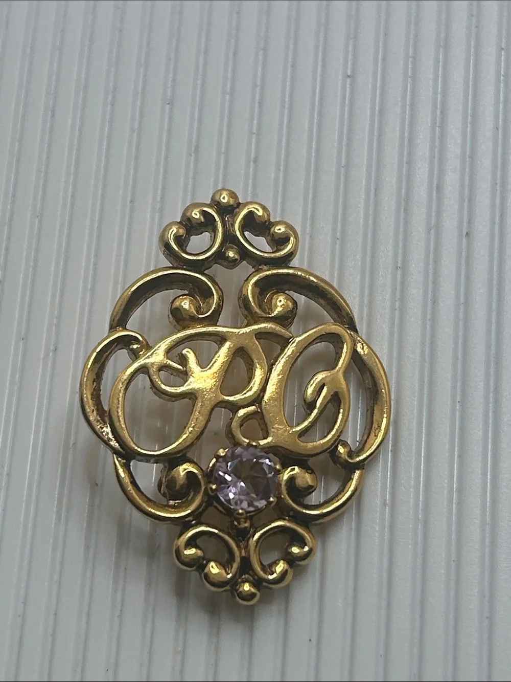 Avon President’s Club Cameo and Filigree Brooch Lot